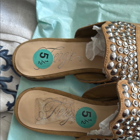 New Tan Suede Mules with Silver Accents FIRM on price Fergie real leather - Picture 12 of 17